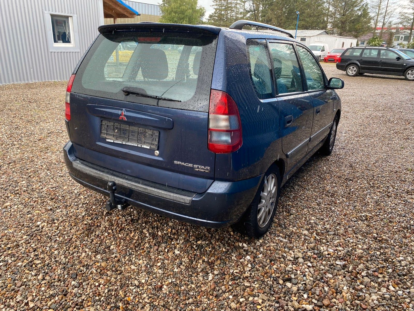 Fahrzeugabbildung Mitsubishi Space Star 1,6 Avance **AHK*RestTUV*Klima**