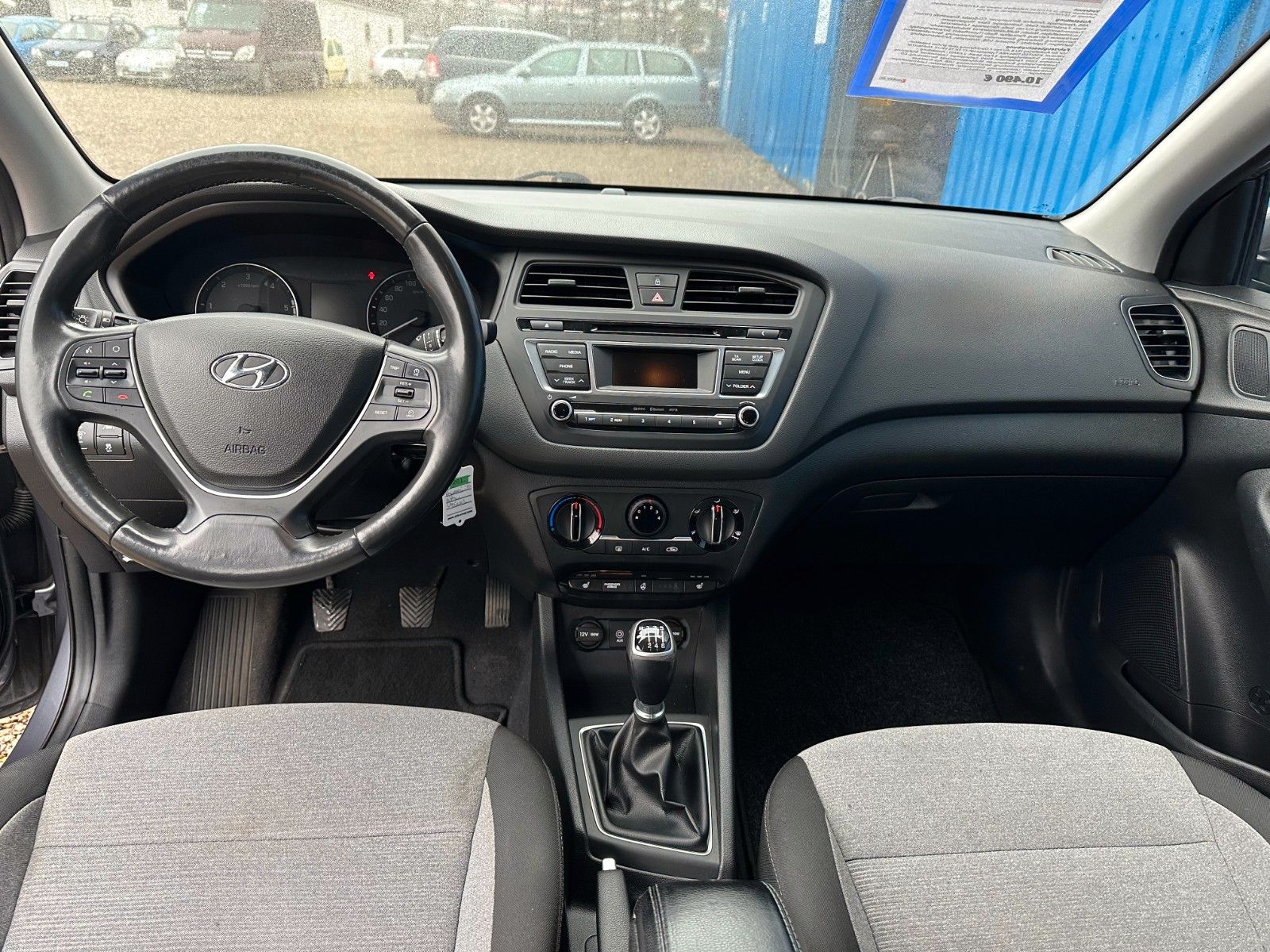 Fahrzeugabbildung Hyundai i20 Trend**8 Fach*Tempomat*PDC*Sitzhzng**