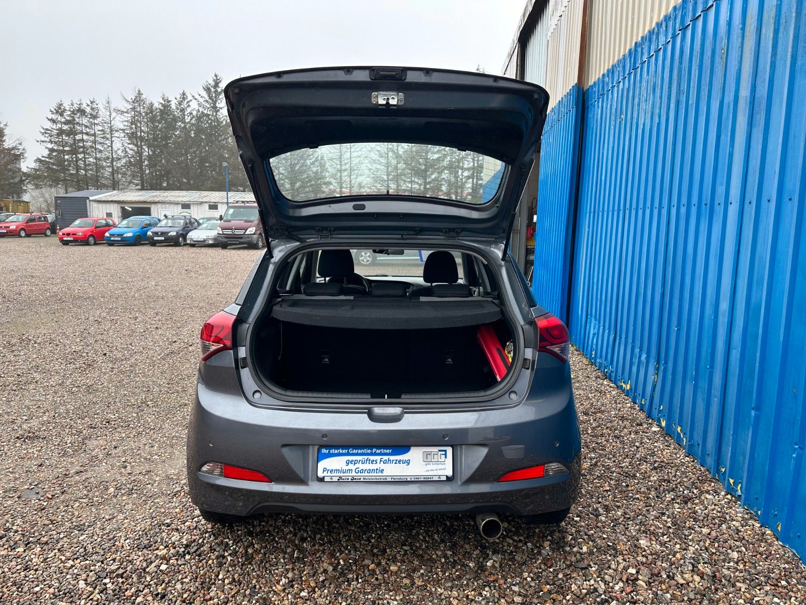 Fahrzeugabbildung Hyundai i20 Trend**8 Fach*Tempomat*PDC*Sitzhzng**