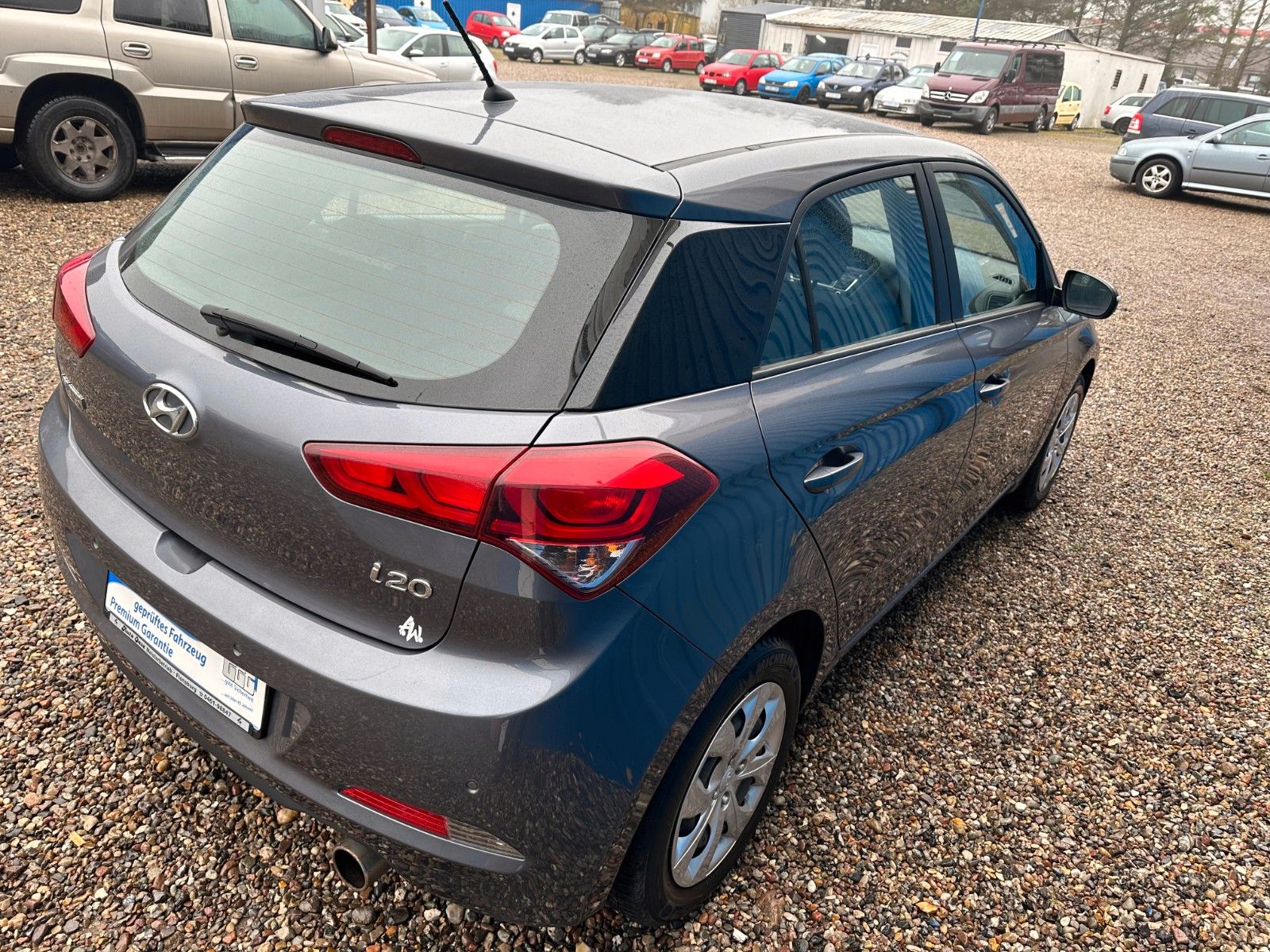 Fahrzeugabbildung Hyundai i20 Trend**8 Fach*Tempomat*PDC*Sitzhzng**