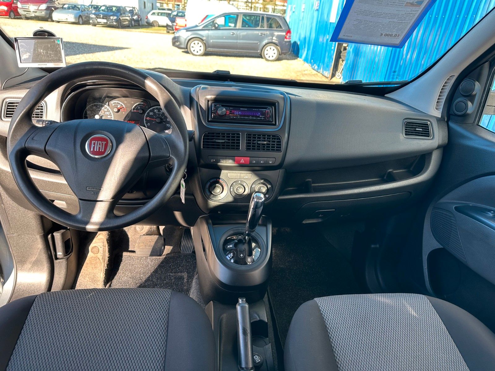 Fahrzeugabbildung Fiat Doblo SX Kombi**AHK*Automatik*2 Schiebetüren**