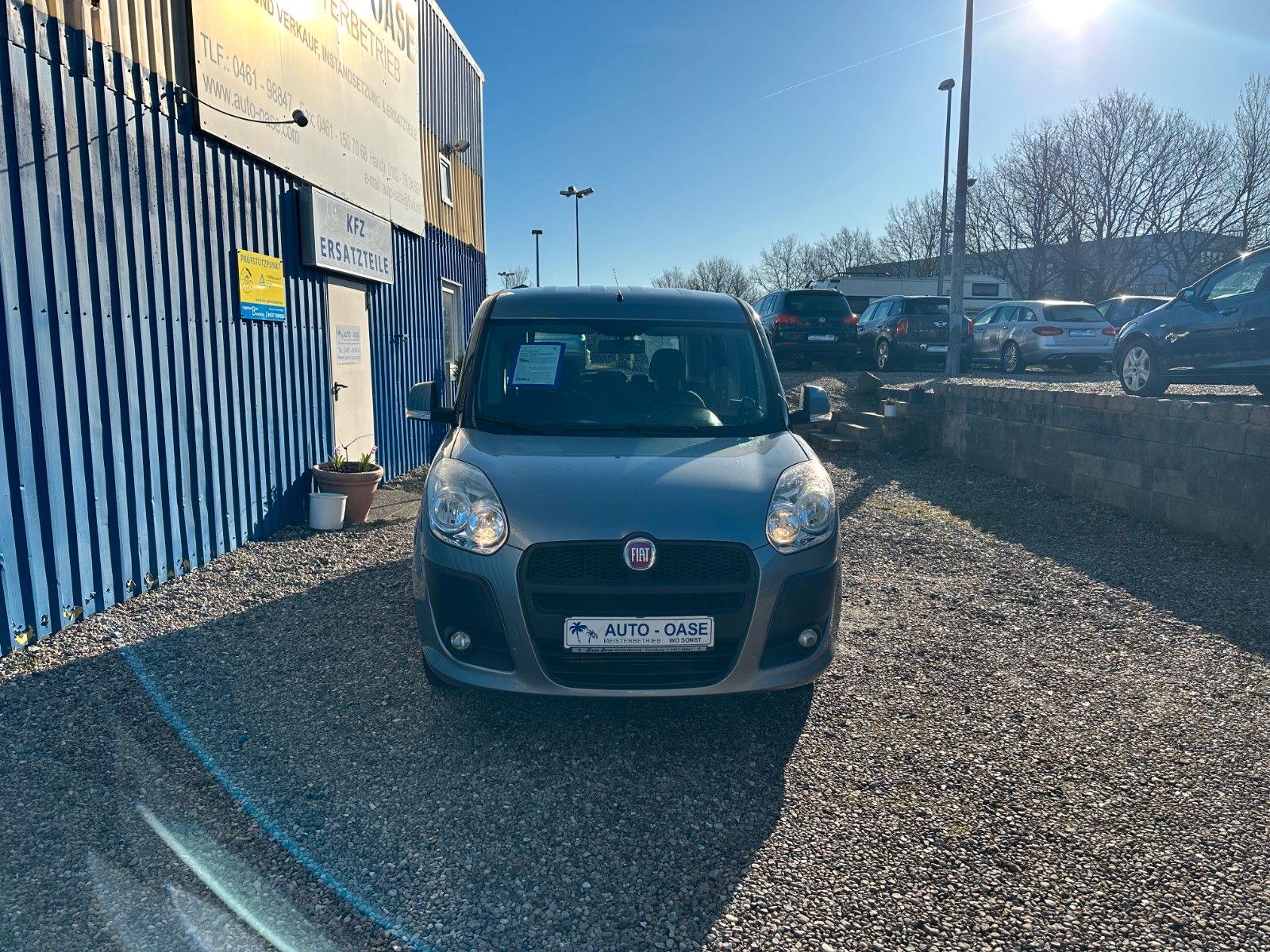 Fahrzeugabbildung Fiat Doblo SX Kombi**AHK*Automatik*2 Schiebetüren**
