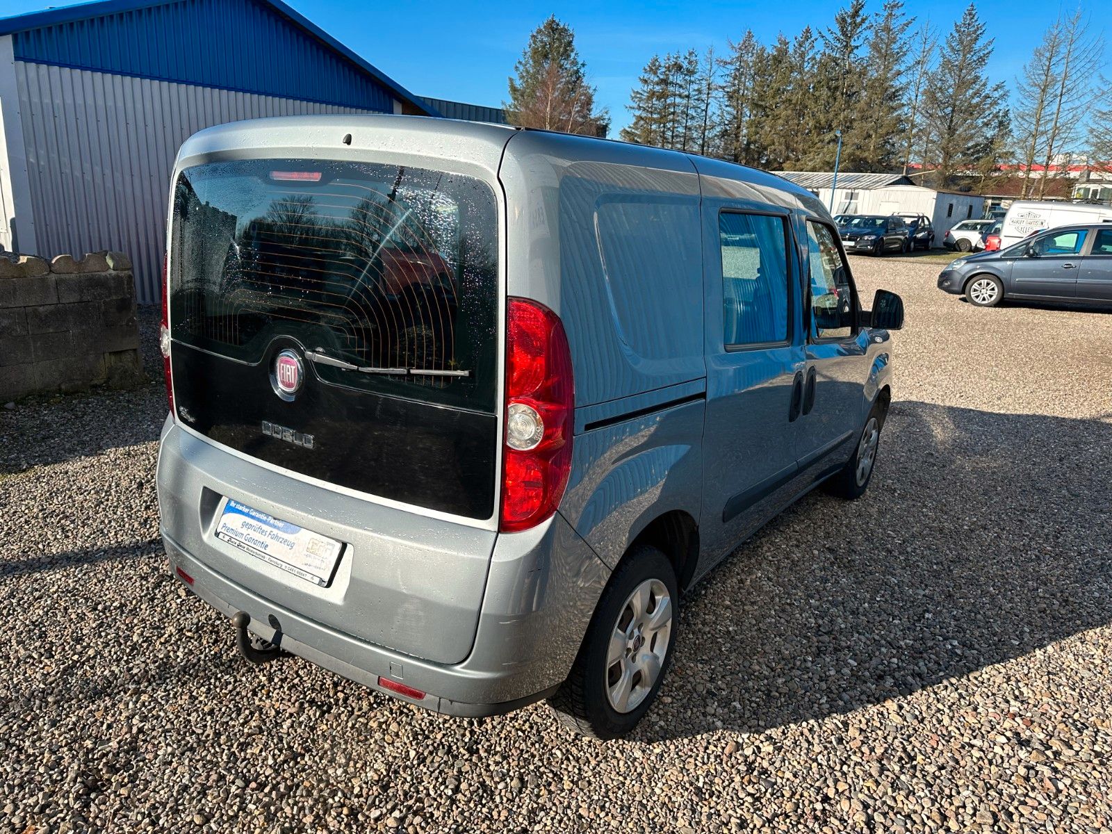 Fahrzeugabbildung Fiat Doblo SX Kombi**AHK*Automatik*2 Schiebetüren**