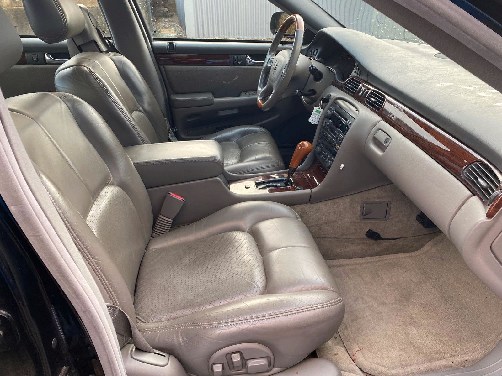 Fahrzeugabbildung Cadillac Seville STS 4.6 32V A **Memory*Sith. x4*Bose**