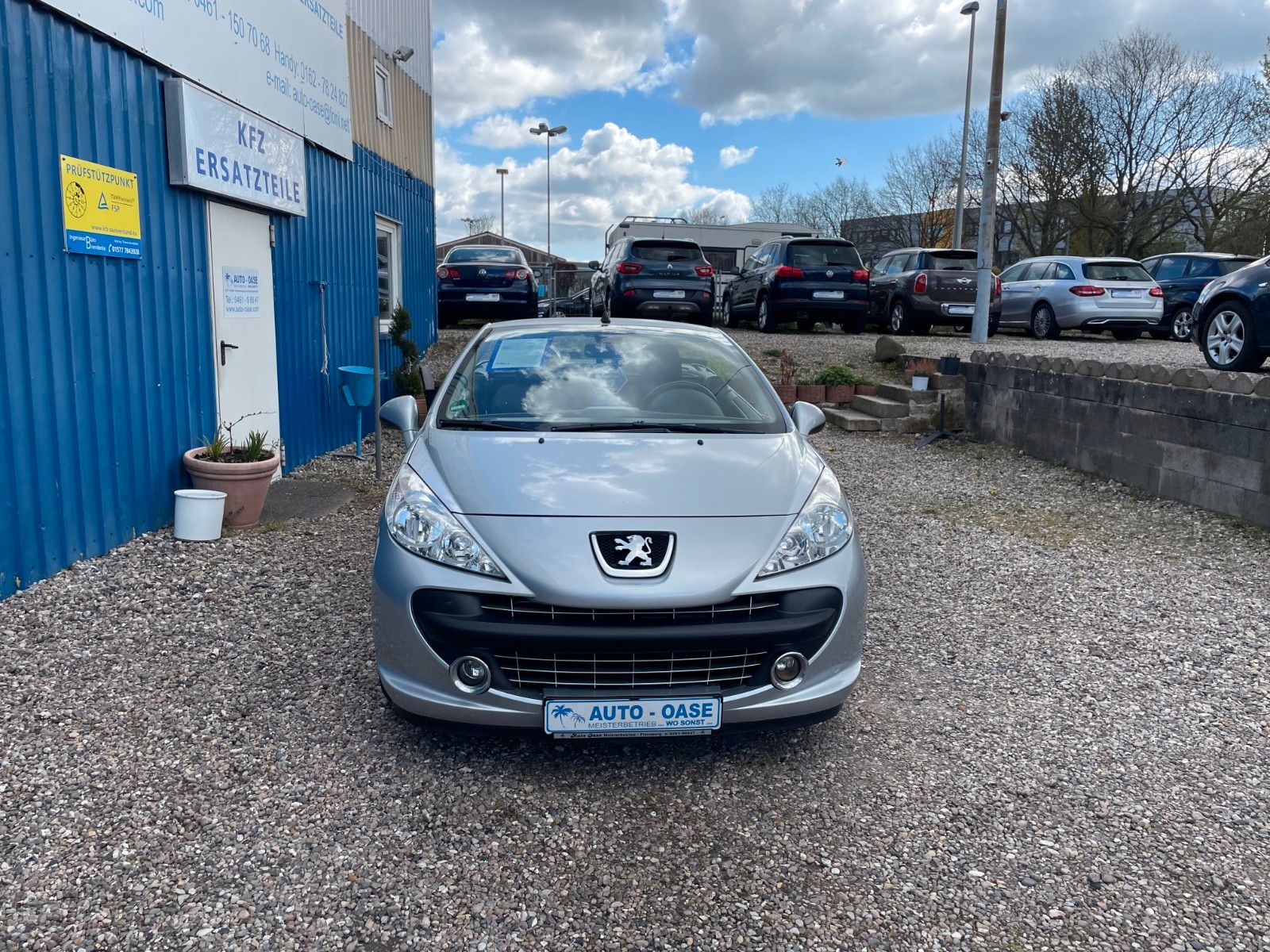 Fahrzeugabbildung Peugeot 207 CC Sport**2.HAND*Klima**