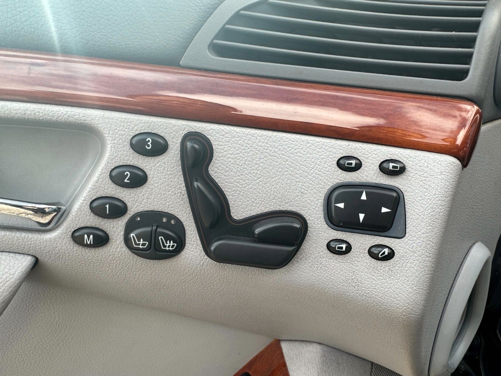 Fahrzeugabbildung Mercedes-Benz S 400 CDI**Automatik*Leder*Tempomat*8 Fach**
