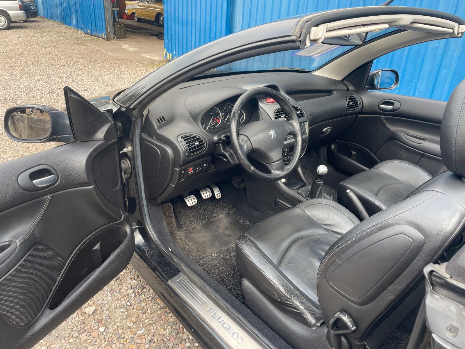 Fahrzeugabbildung Peugeot 206 Cabriolet CC Platinum**Leder*Sitzheizung**