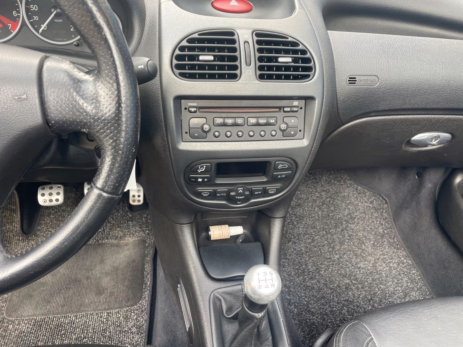 Fahrzeugabbildung Peugeot 206 Cabriolet CC Platinum**Leder*Sitzheizung**