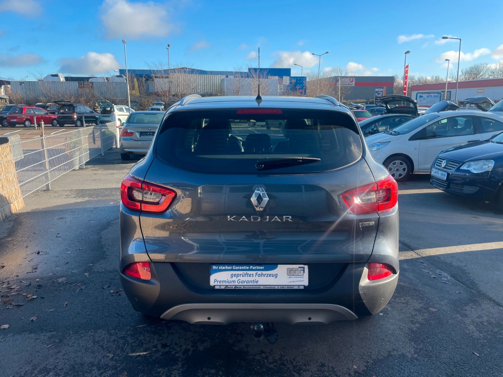 Fahrzeugabbildung Renault Kadjar XMOD**Automatik*Navi*AHK*1.HAND**