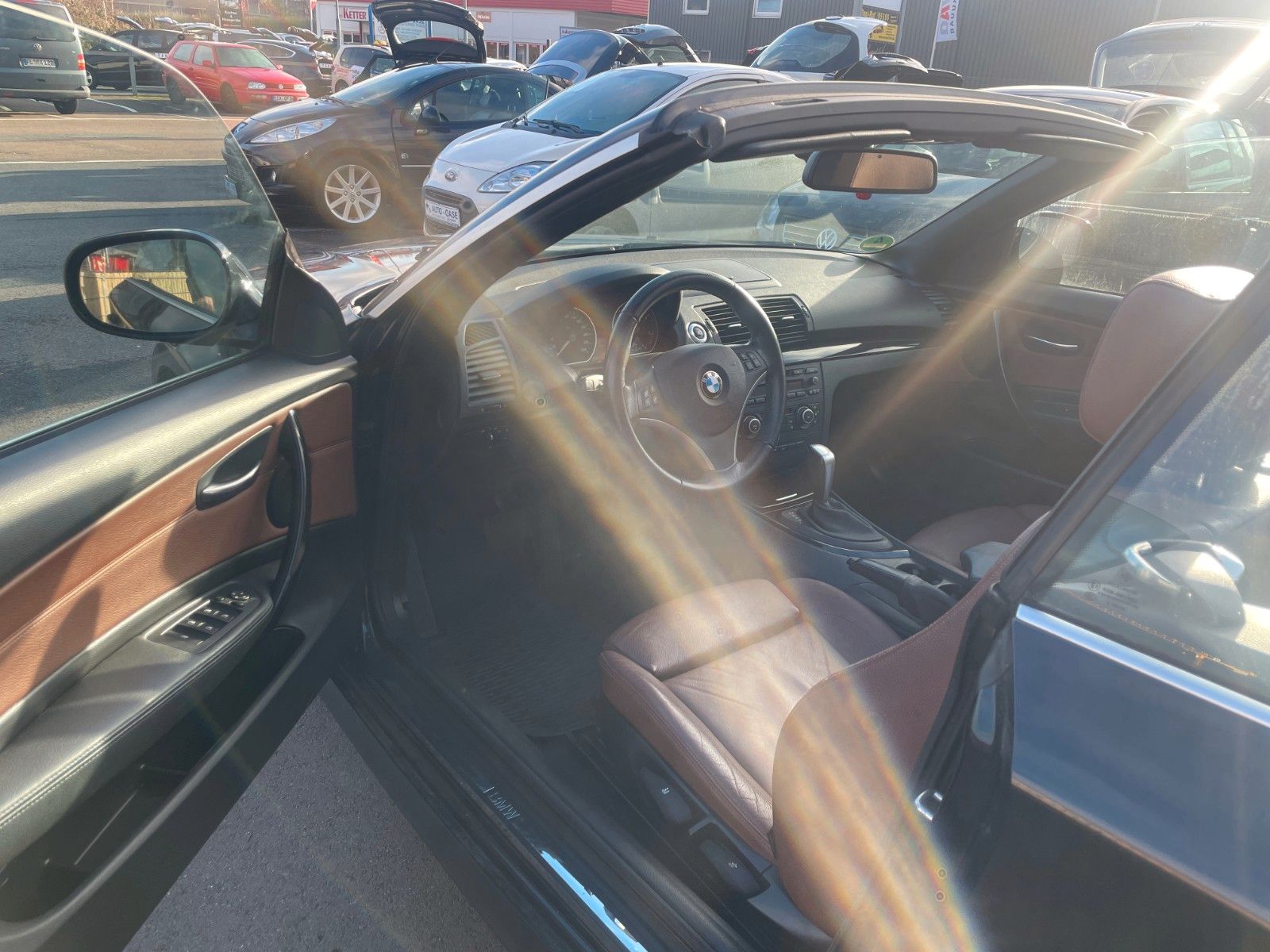 Fahrzeugabbildung BMW Baureihe 1 Cabrio 118d**Xenon*Automatik**