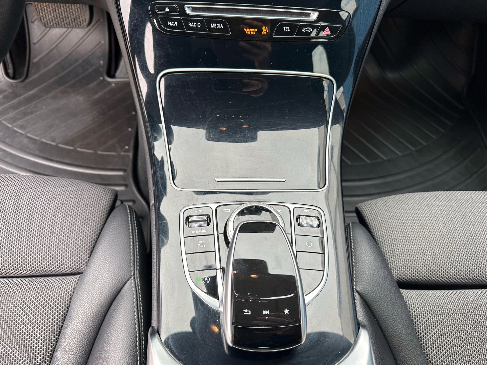 Fahrzeugabbildung Mercedes-Benz C 220  BlueTEC / d T **LED**Exclusive**75 TKM**