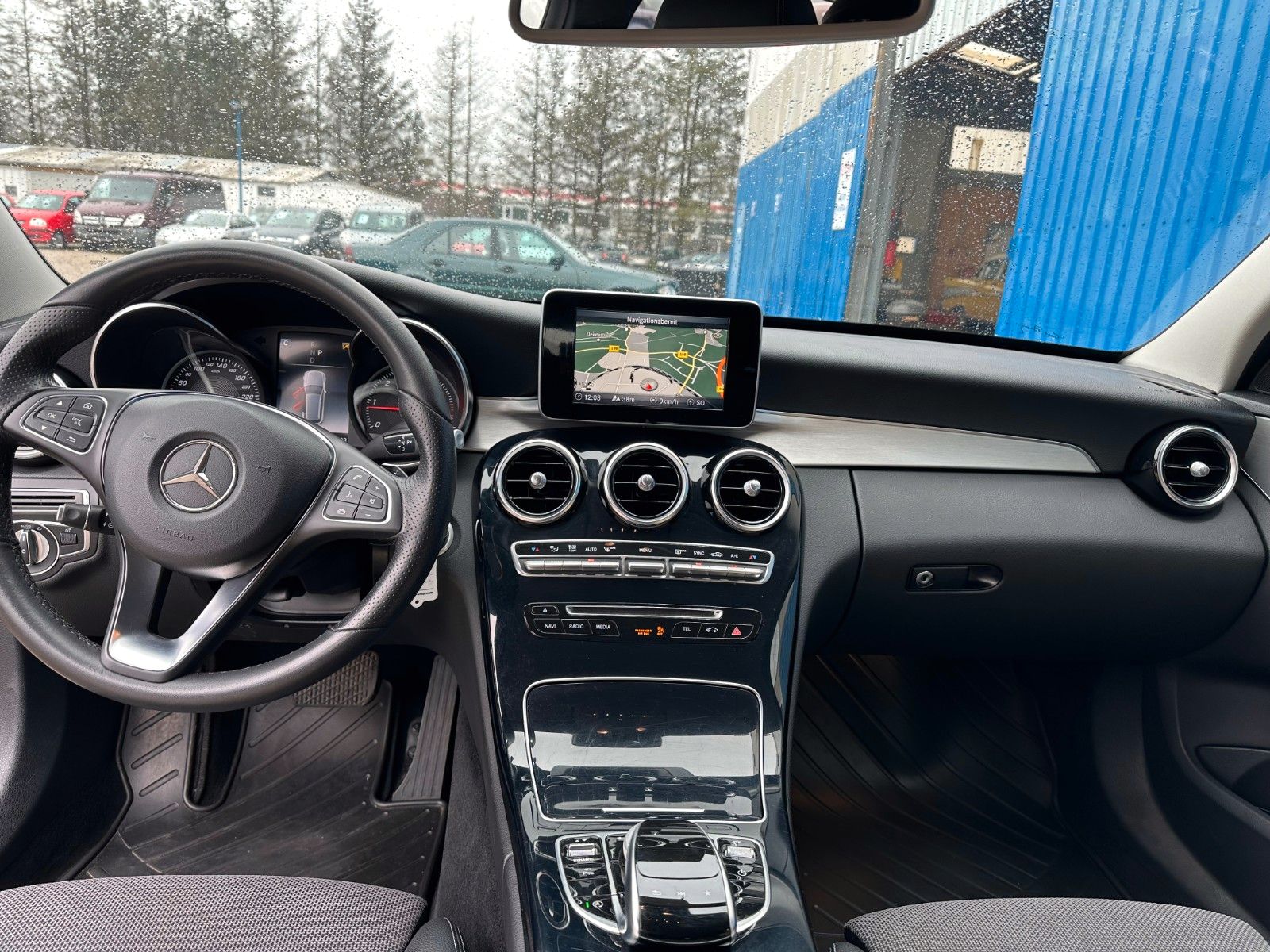 Fahrzeugabbildung Mercedes-Benz C 220  BlueTEC / d T **LED**Exclusive**75 TKM**