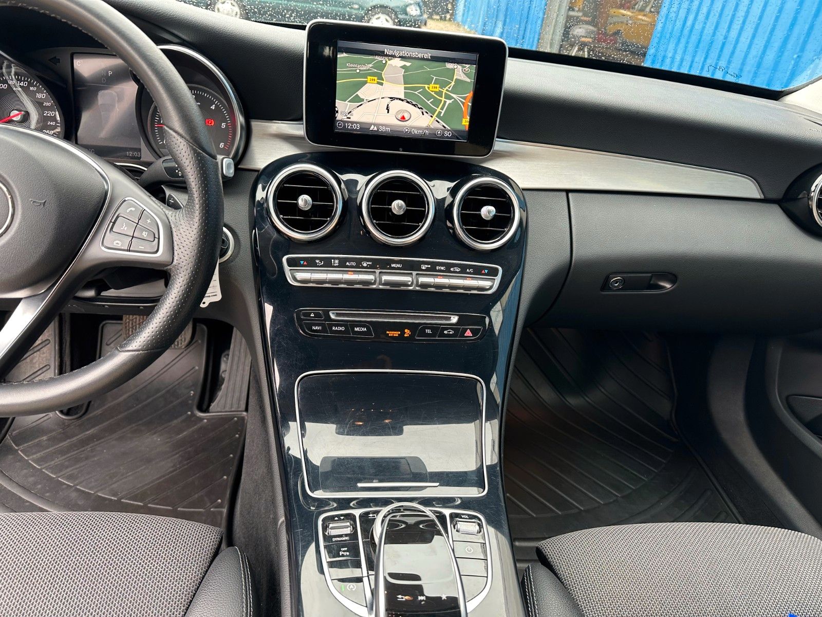 Fahrzeugabbildung Mercedes-Benz C 220  BlueTEC / d T **LED**Exclusive**75 TKM**