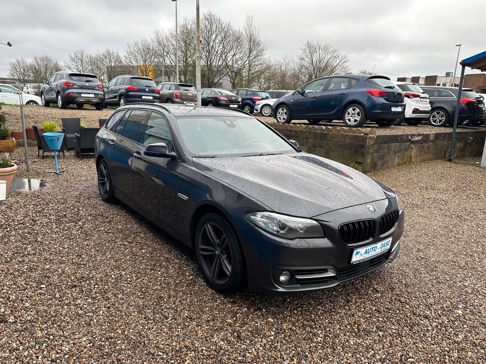 Fahrzeugabbildung BMW 535d xDrive Touring*Head-up*Standheizung*