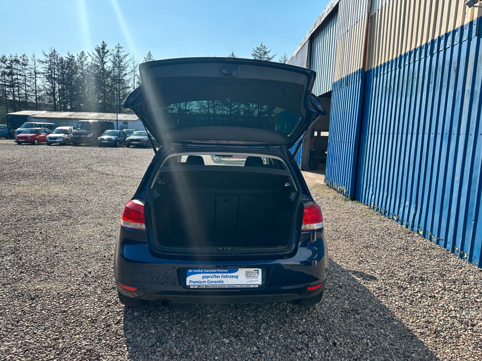 Fahrzeugabbildung Volkswagen Golf VI Match**Navi*PDC*Allwetter*Sitzheizung**