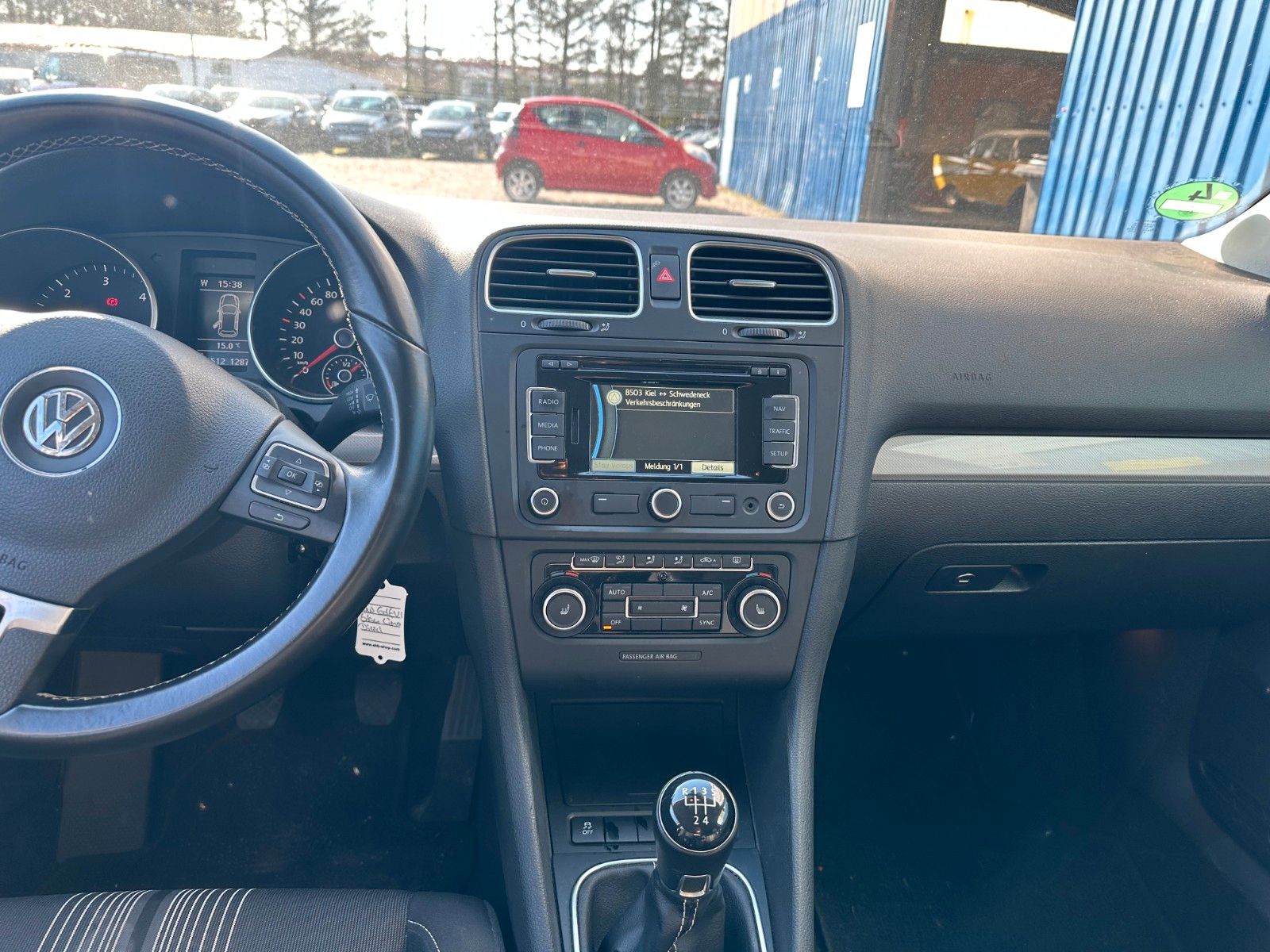 Fahrzeugabbildung Volkswagen Golf VI Match**Navi*PDC*Allwetter*Sitzheizung**