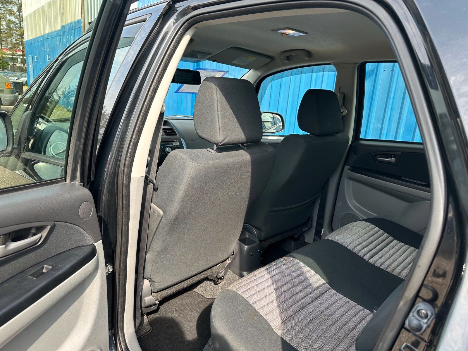 Fahrzeugabbildung Suzuki SX4 1.6 VVT 2WD**Sitzheizung*2.HAND**