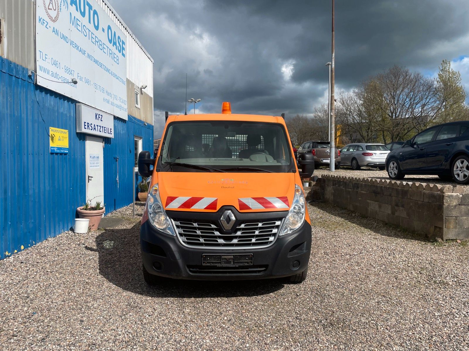 Fahrzeugabbildung Renault Master**Automatik*Allwetterreifen**