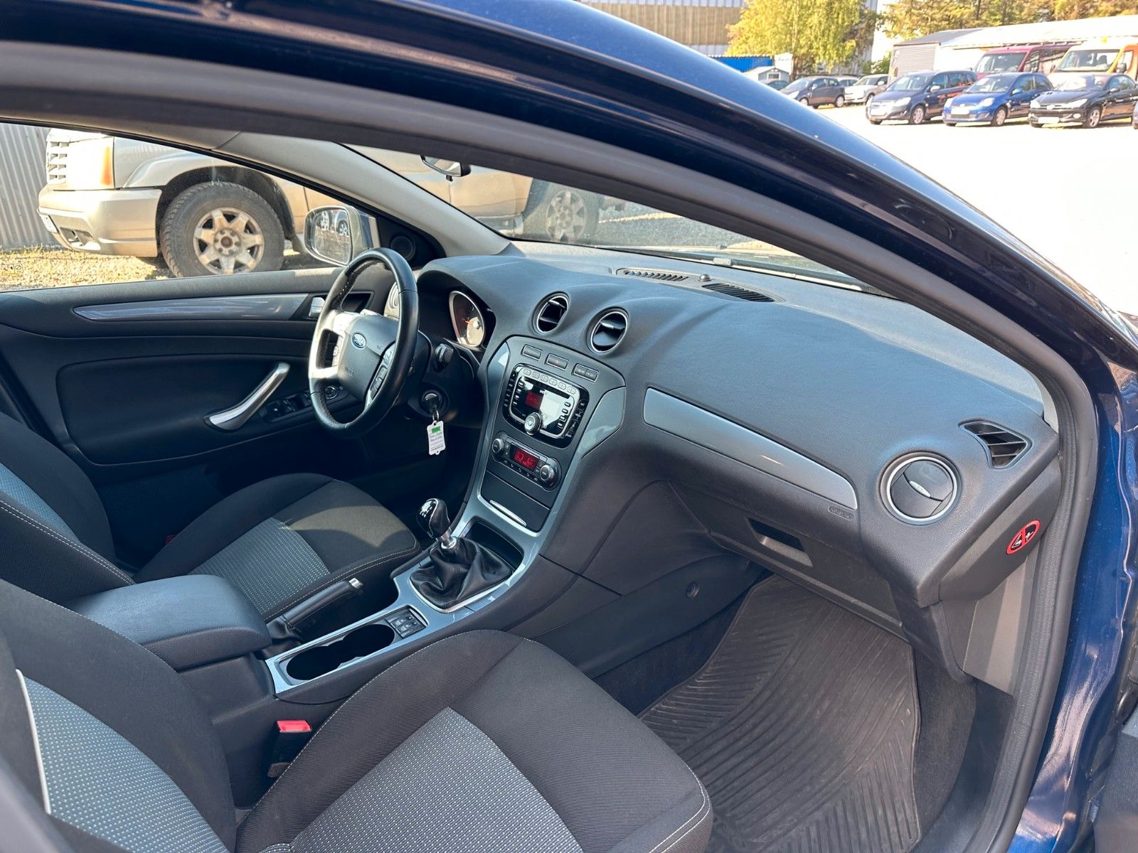 Fahrzeugabbildung Ford Mondeo Turnier Trend**Tempomat*AHK*Sitzhzng**