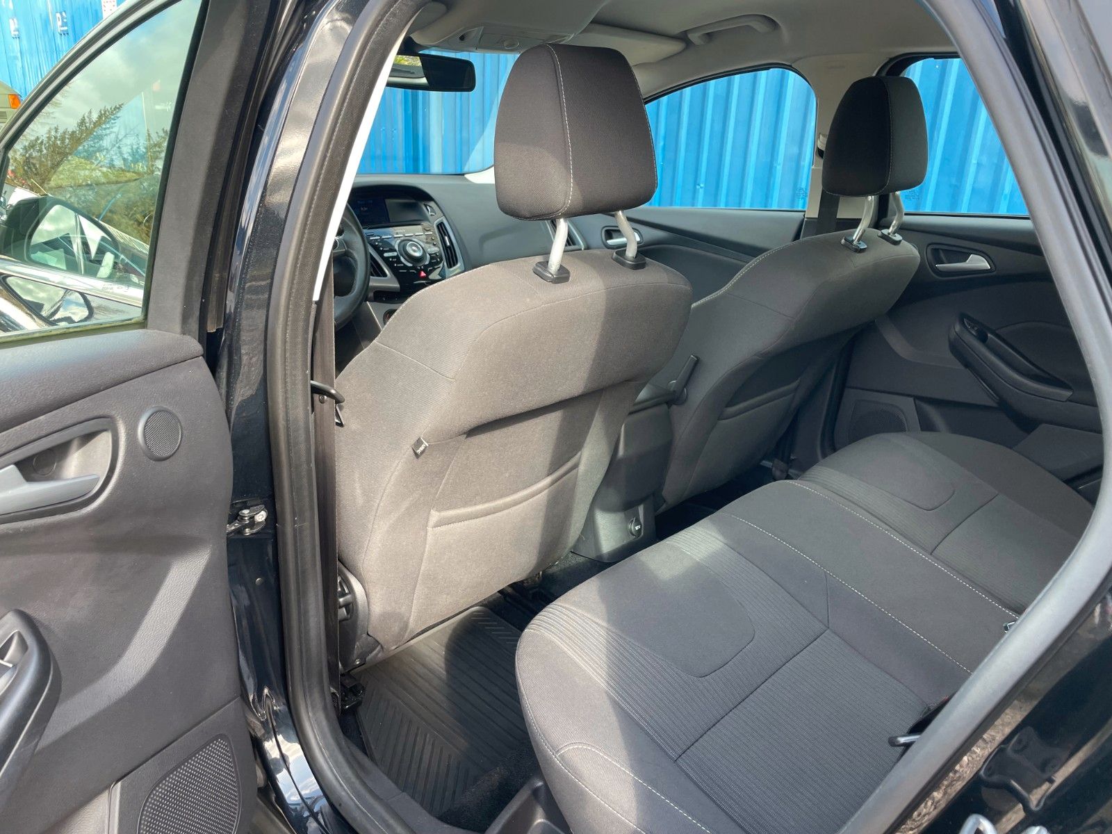 Fahrzeugabbildung Ford Focus Turnier Titanium**Kamera*Navi*AHK**