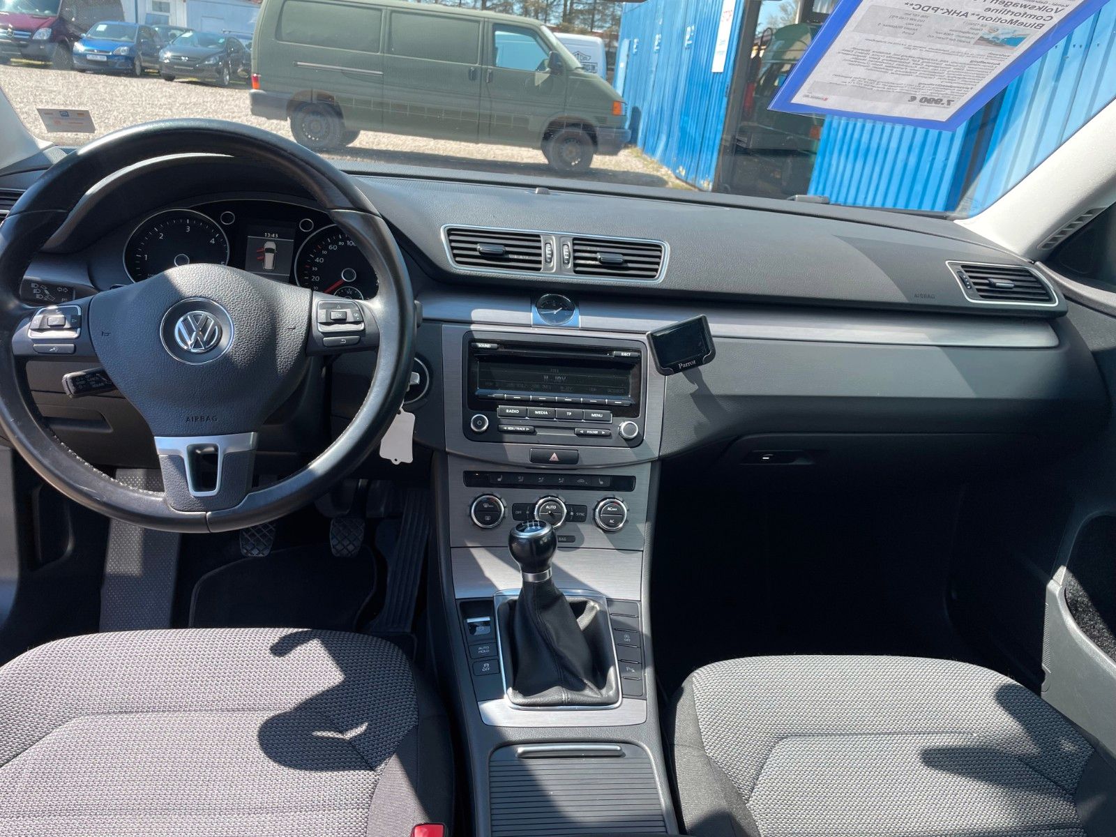 Fahrzeugabbildung Volkswagen Passat Variant Comfortline BlueMotion**AHK*PDC**