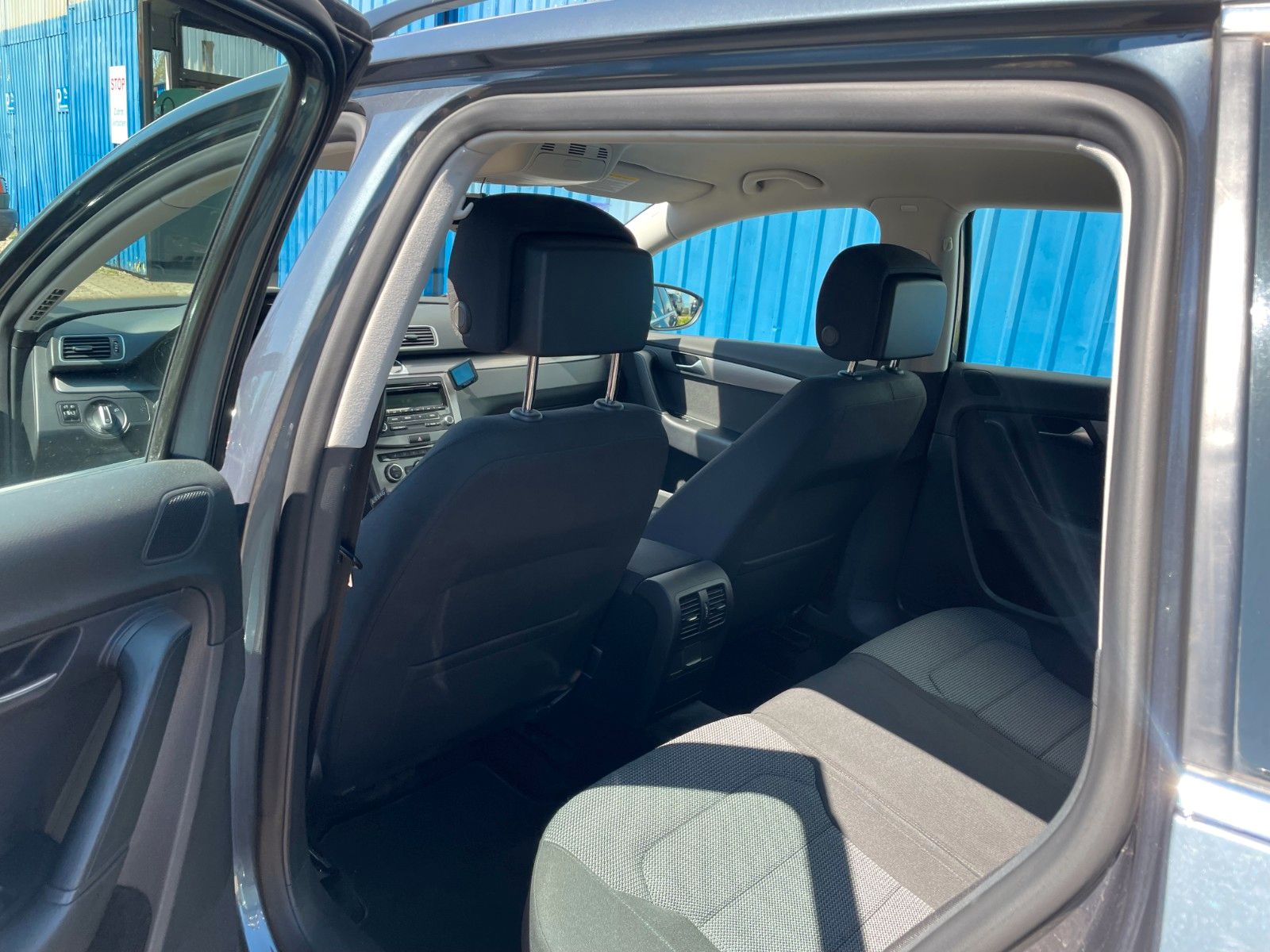 Fahrzeugabbildung Volkswagen Passat Variant Comfortline BlueMotion**AHK*PDC**