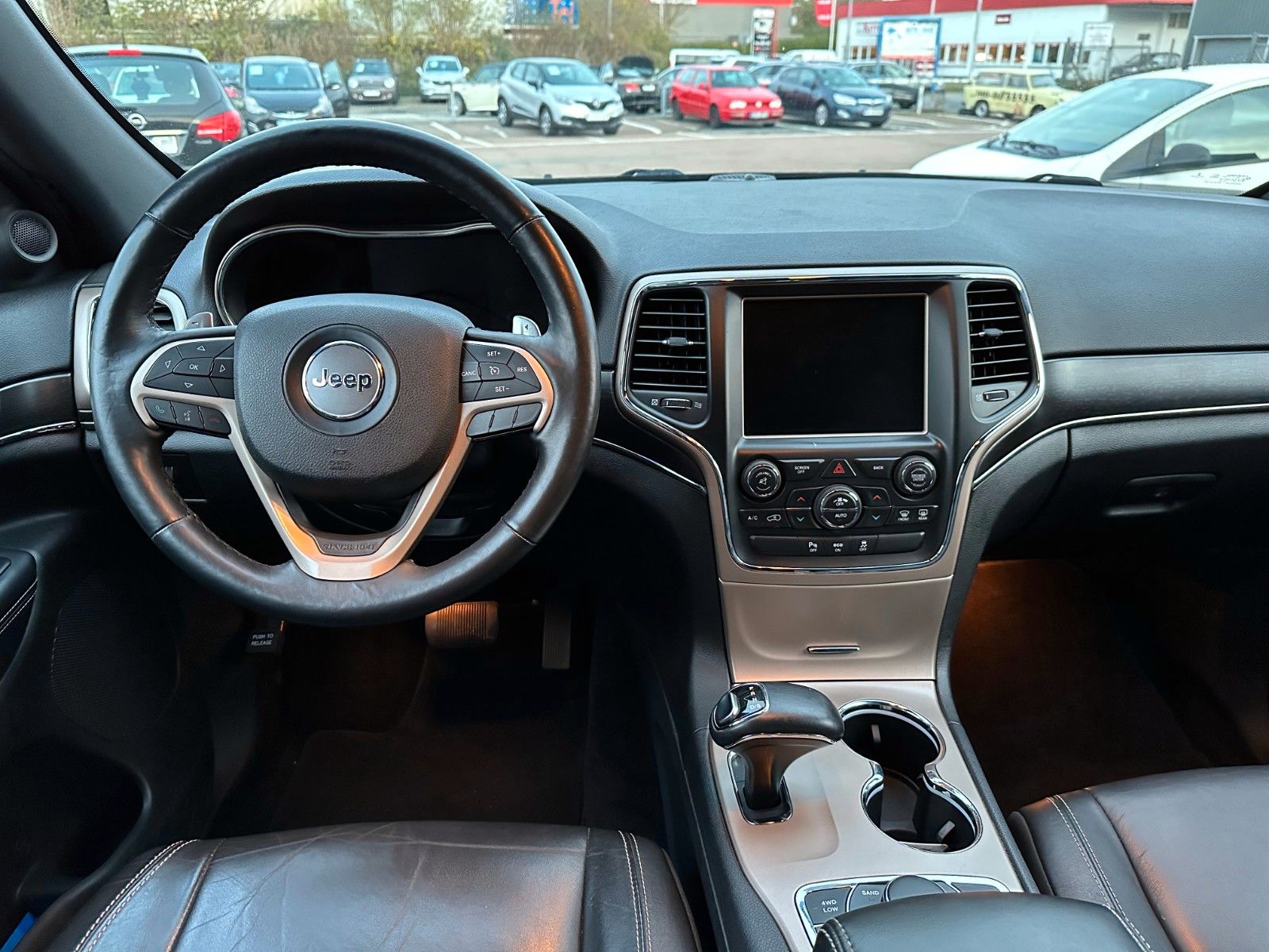 Fahrzeugabbildung Jeep Grand Cherokee 3.0 CRD Limited**LEDER*NAVI**