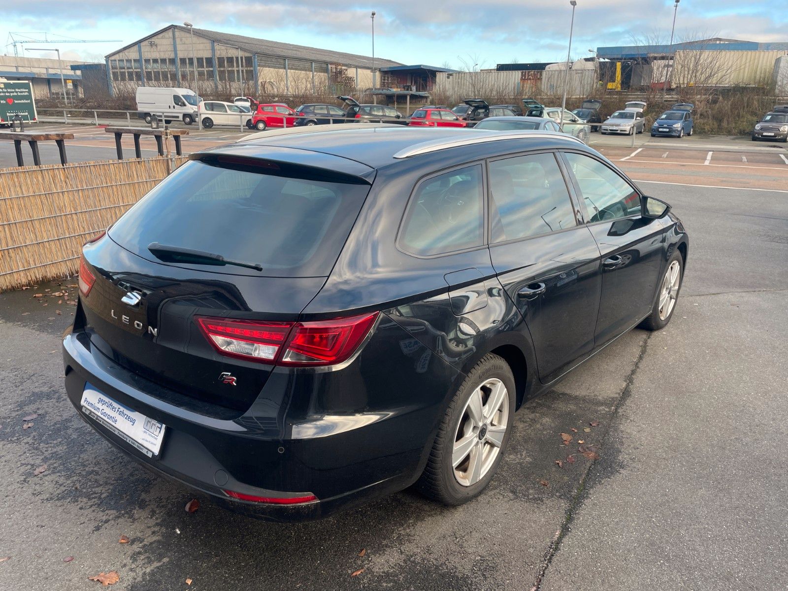 Fahrzeugabbildung SEAT Leon ST FR**Automatik*2.HAND*LED*PDC**