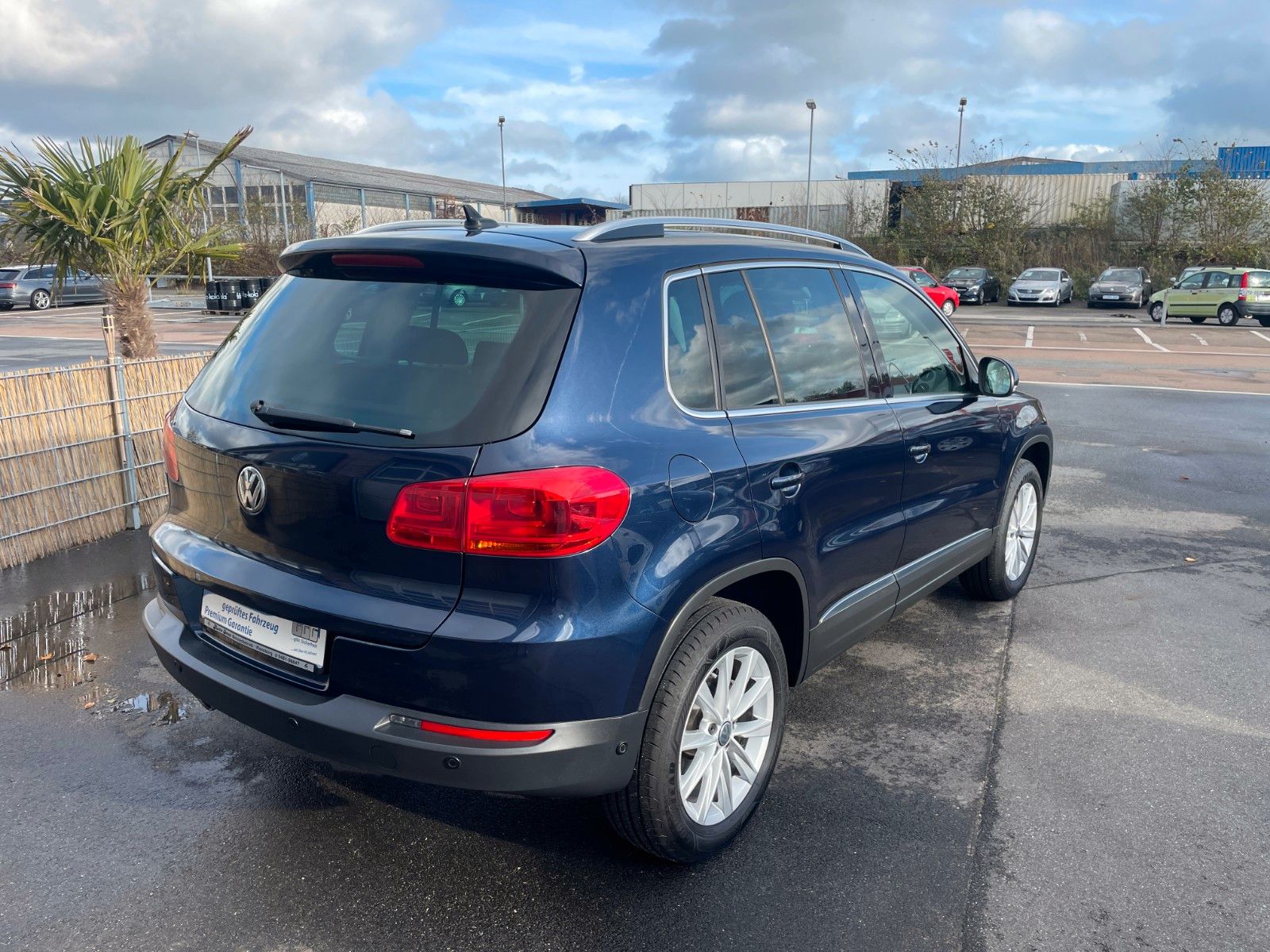 Fahrzeugabbildung Volkswagen Tiguan Track & Style BMT 4Motion**Standheizung**
